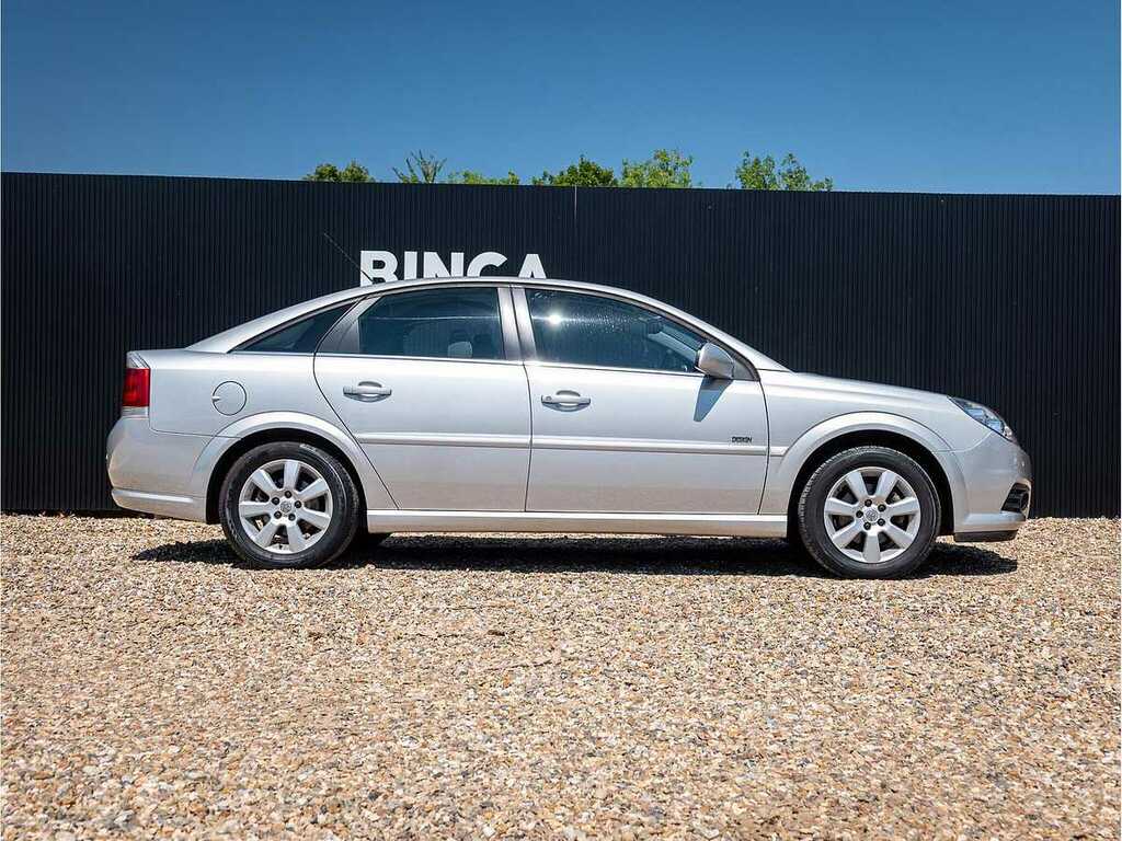 Vauxhall Vectra Design Auto Silver #4