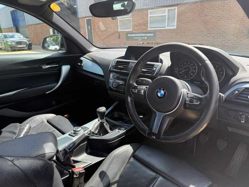 BMW M1 Hatchback Blue #3