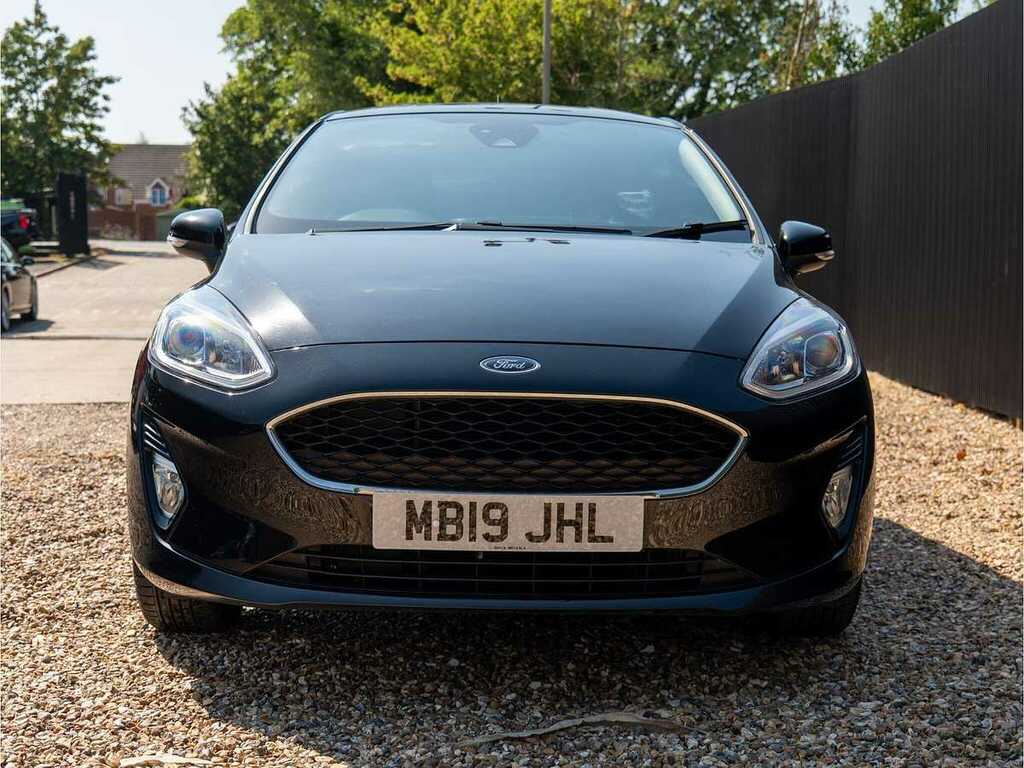 Ford Fiesta Trend Black #2