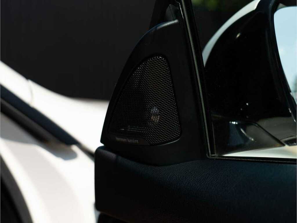 BMW 4 Series Hatchback Black #28