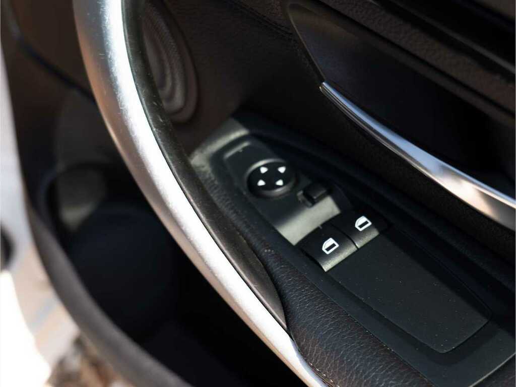 BMW 4 Series Hatchback Black #73