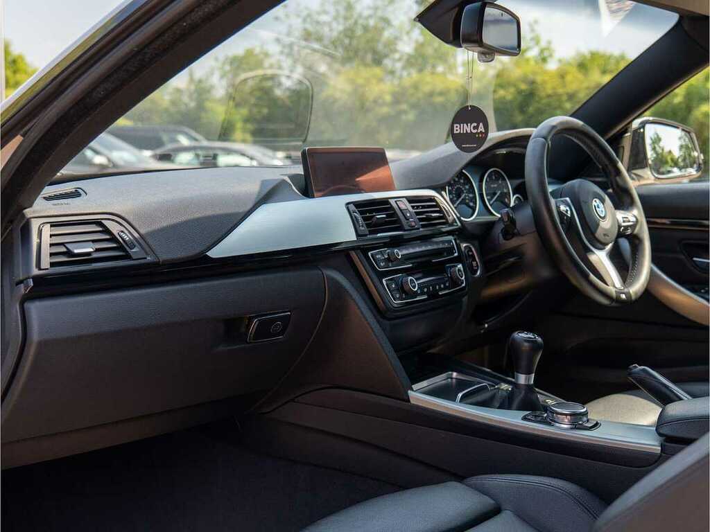 BMW 4 Series Hatchback Black #57