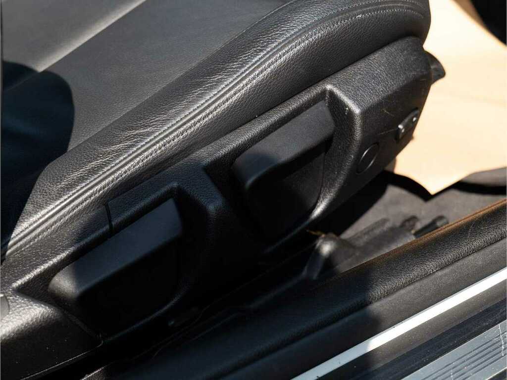 BMW 4 Series Hatchback Black #82