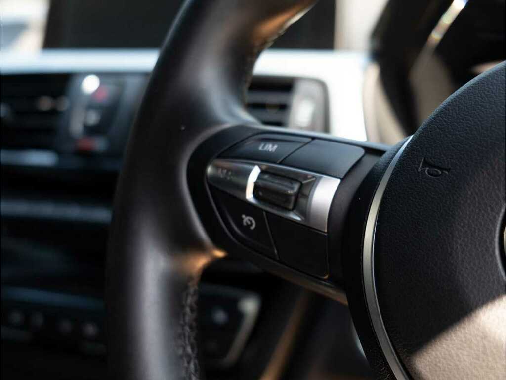 BMW 4 Series Hatchback Black #78