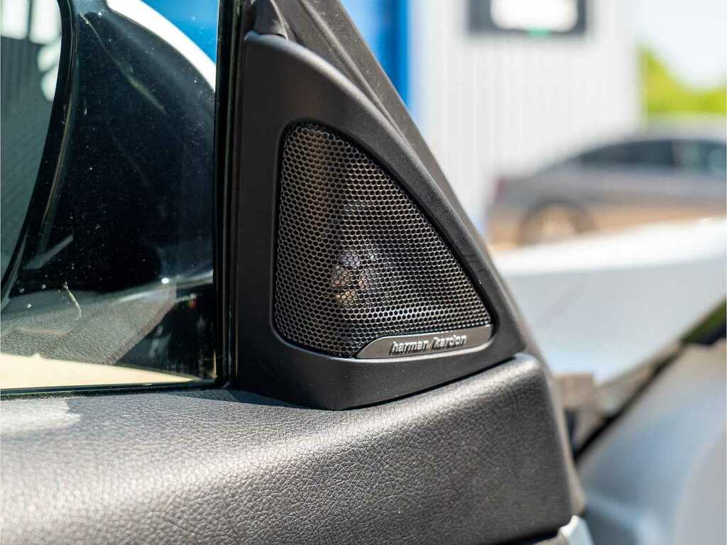 BMW 4 Series Hatchback Black #12