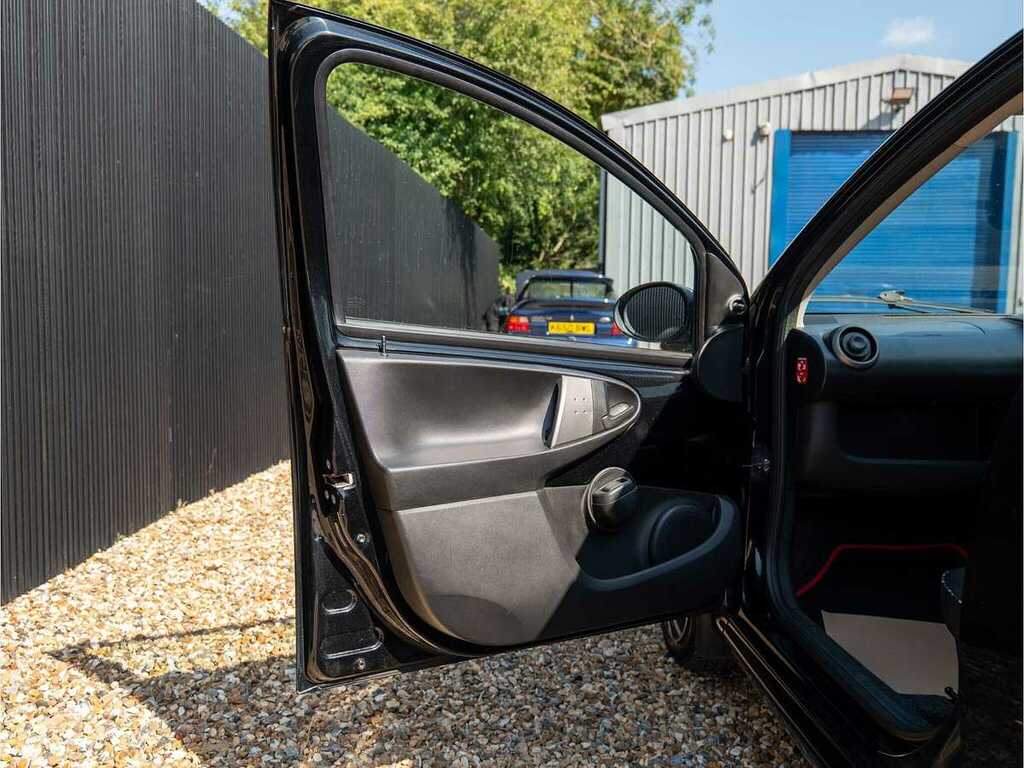 Citroen C1 Hatchback Vtr Plus 2013 Red #62