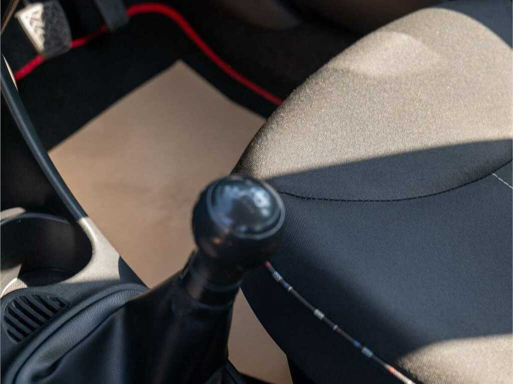 Citroen C1 Hatchback Vtr Plus 2013 Red #25
