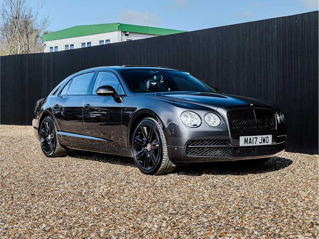 Bentley Flying Spur V8 Mulliner Grey