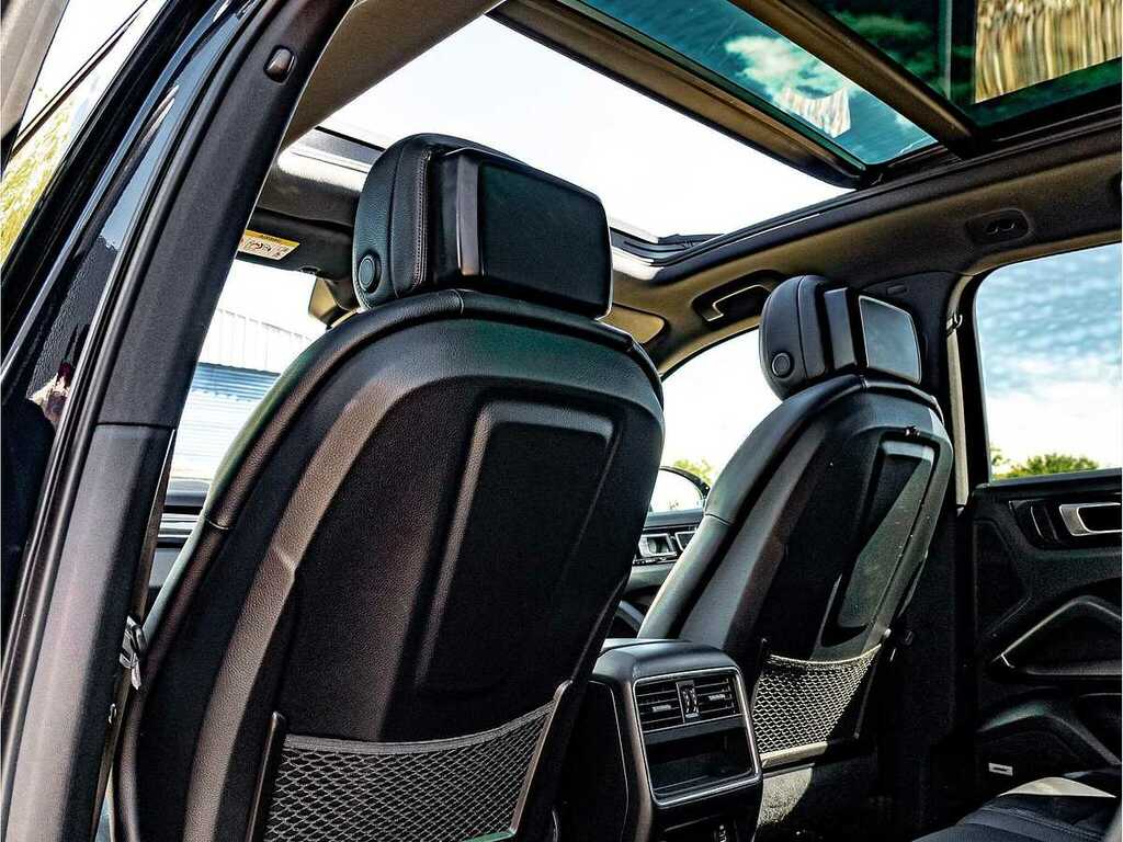 Porsche Cayenne Estate Blue #29