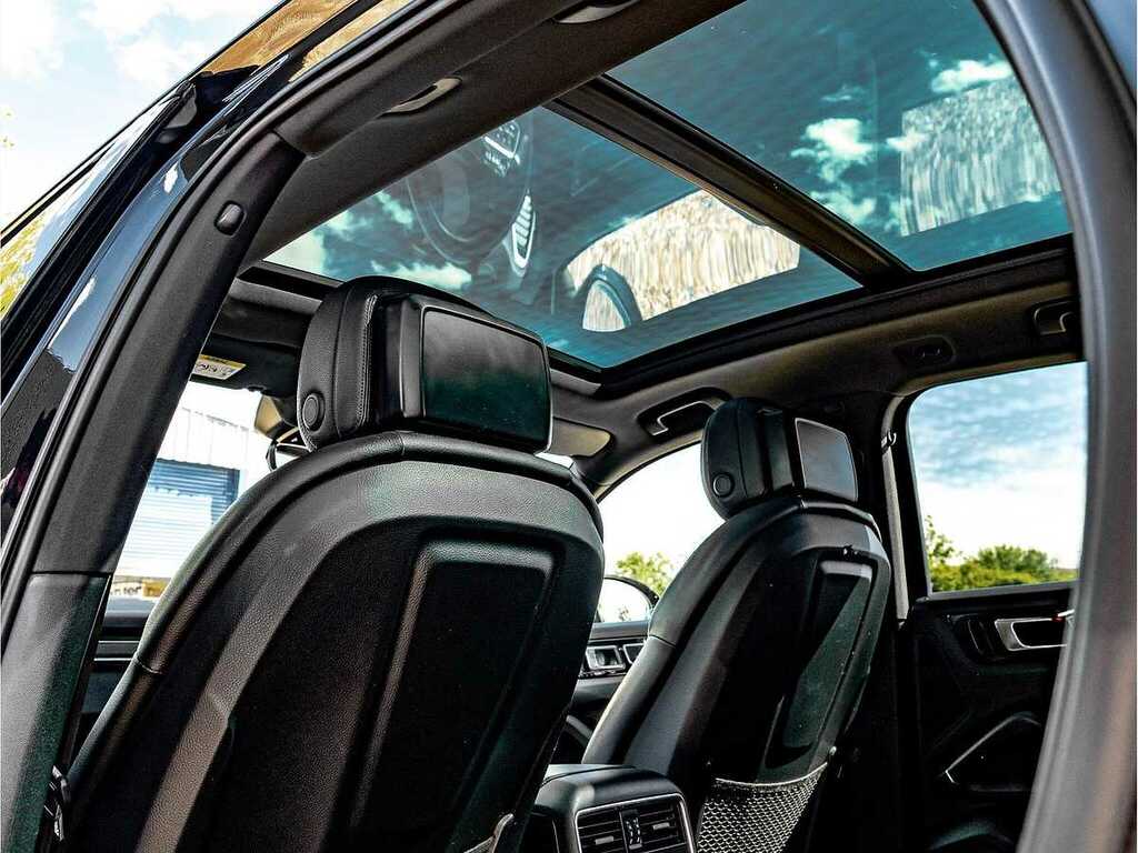 Porsche Cayenne Estate Blue #28