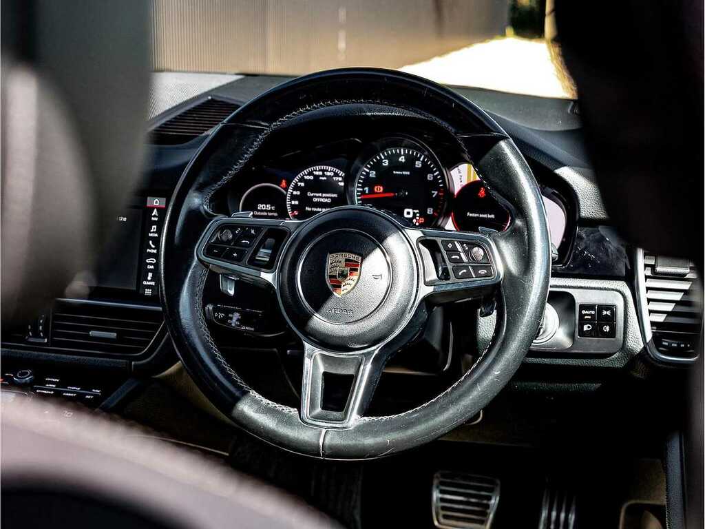 Porsche Cayenne Estate Blue #37
