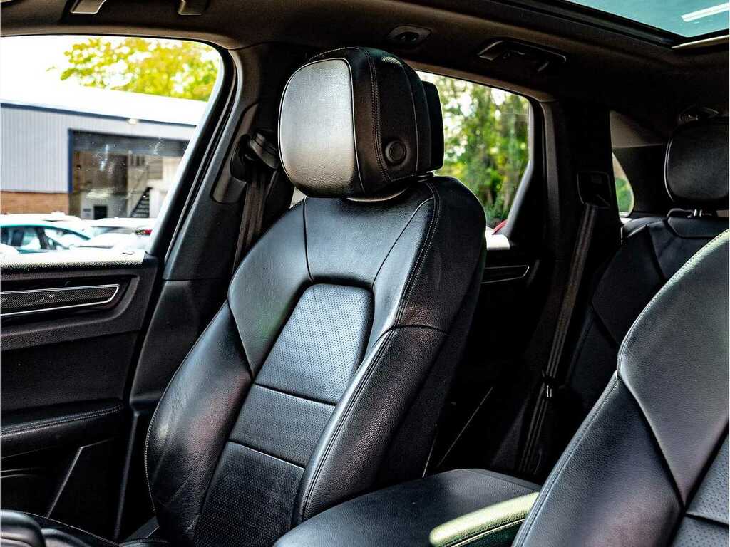 Porsche Cayenne Estate Blue #26