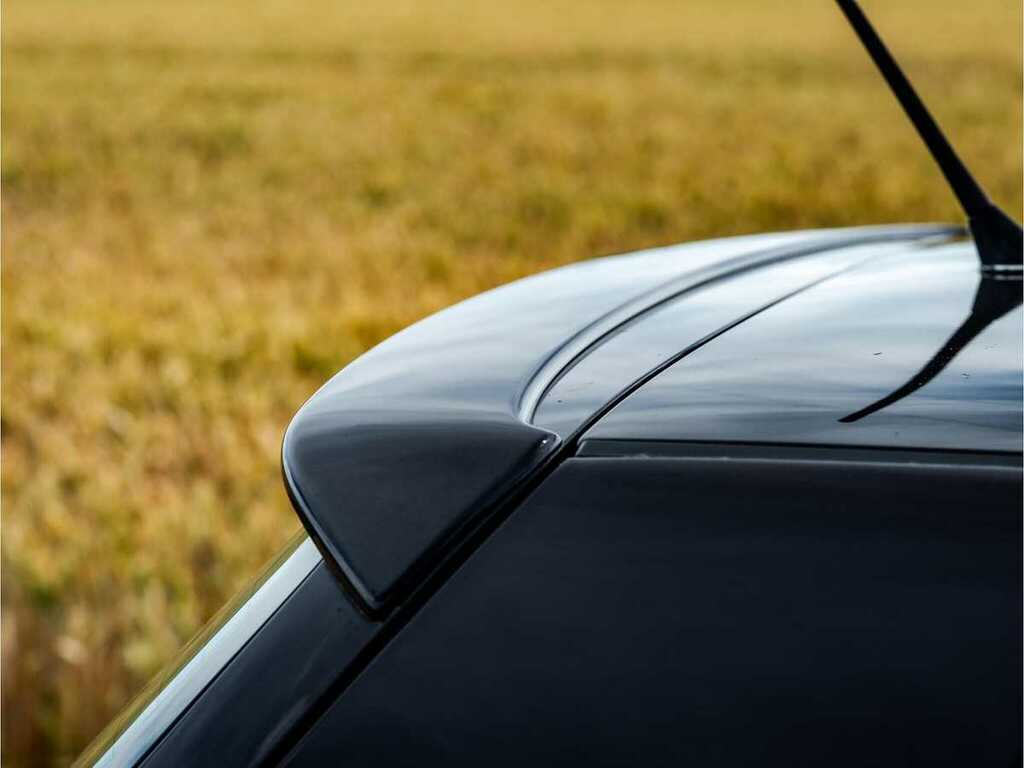 Volkswagen Golf R32 4-Motion Black #13