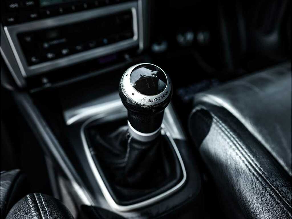 Volkswagen Golf R32 4-Motion Black #26