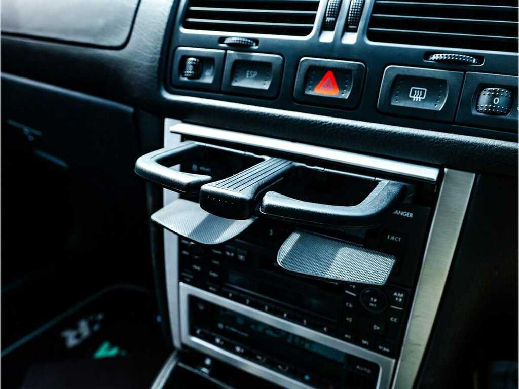Volkswagen Golf R32 4-Motion Black #34