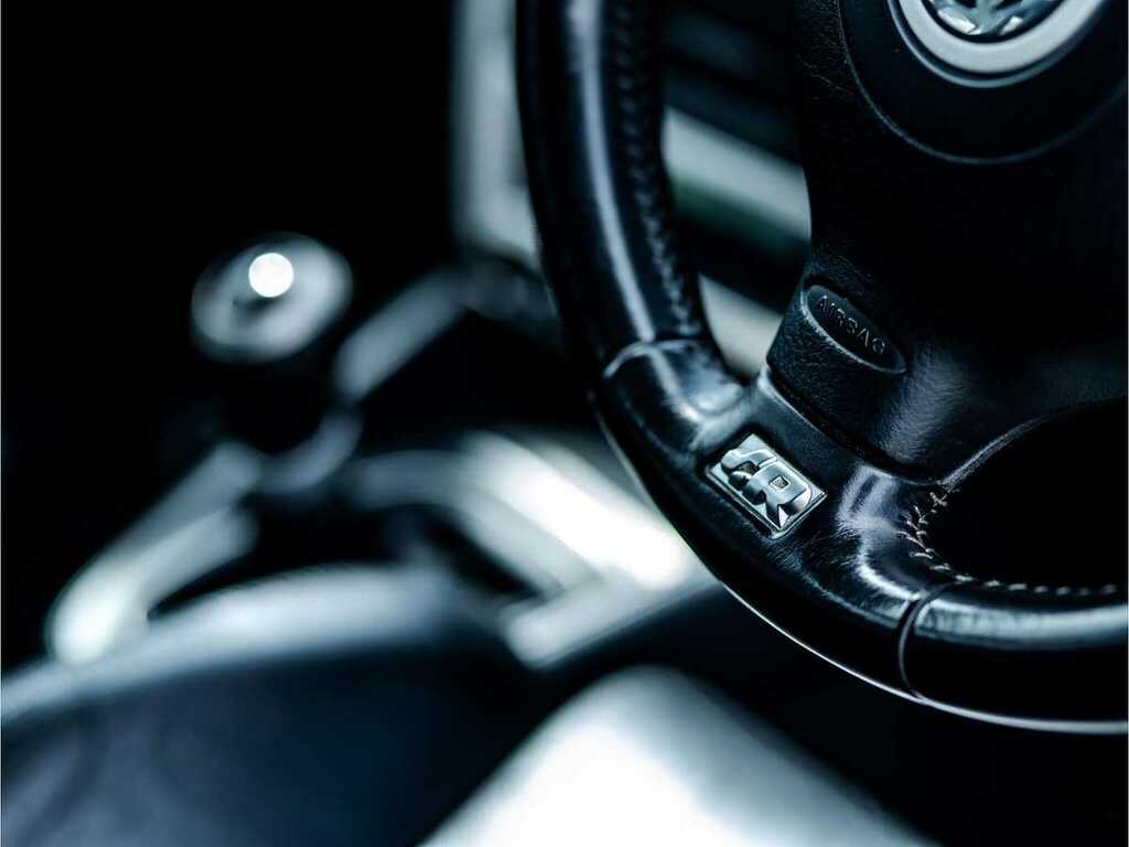 Volkswagen Golf R32 4-Motion Black #19
