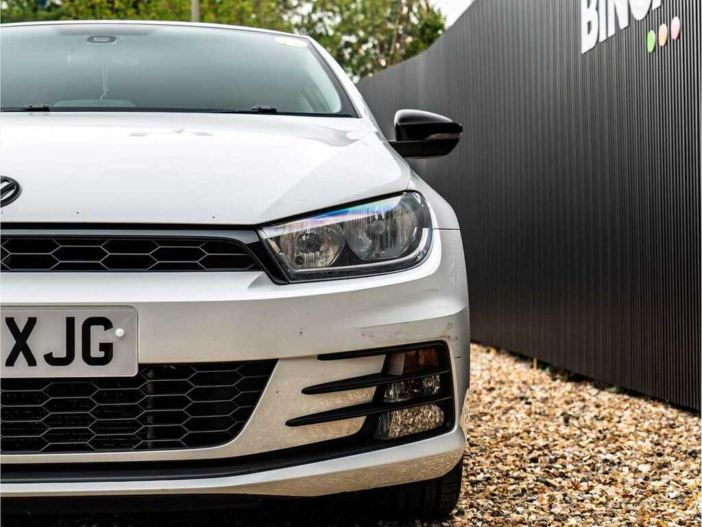 Volkswagen Scirocco Bluemotion Tech Tsi White #4