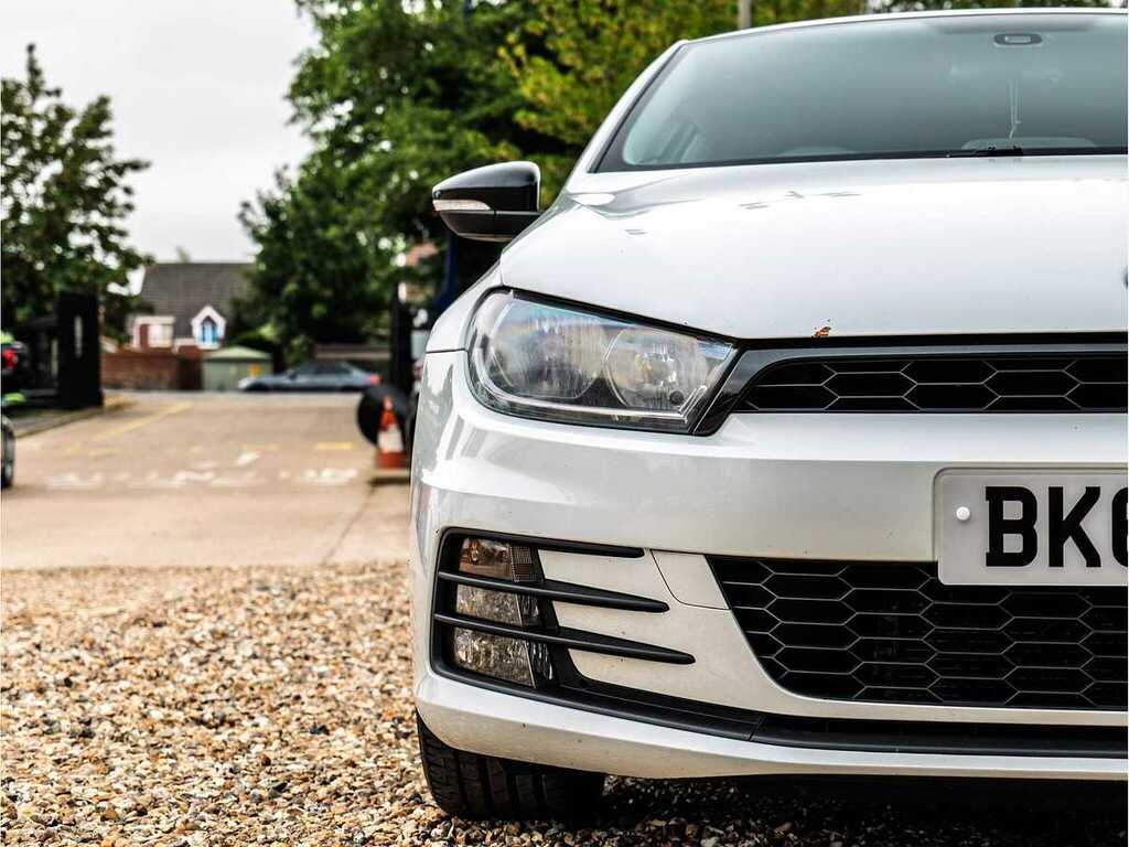 Volkswagen Scirocco Bluemotion Tech Tsi White #3