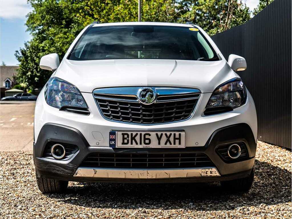 Vauxhall Mokka Exclusiv Turbo S S BK16YXH White #2