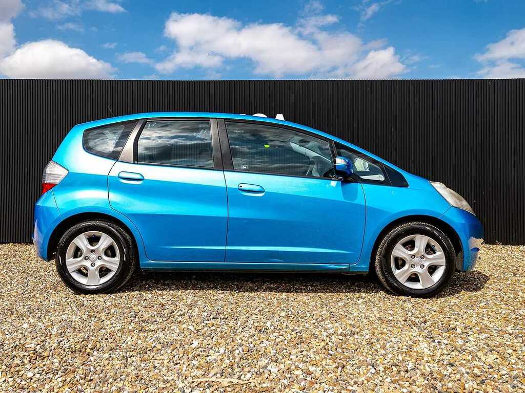 Honda Jazz I-vtec Es Blue #4