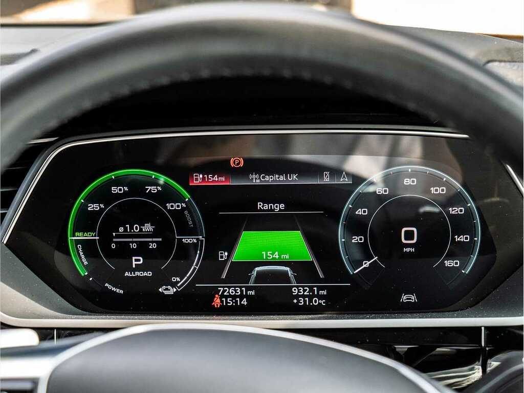 Audi E-tron Technik 50 Quattro 230,00 Kw Silver #37