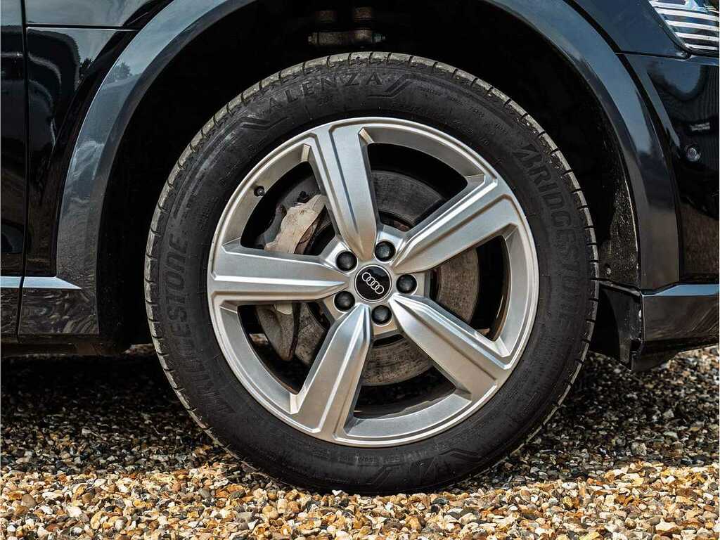 Audi E-tron Technik 50 Quattro 230,00 Kw Silver #18