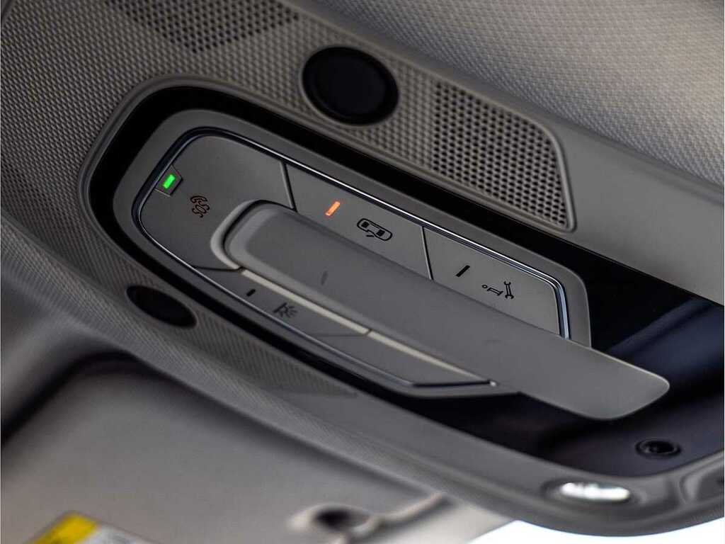 Audi E-tron Technik 50 Quattro 230,00 Kw Silver #52
