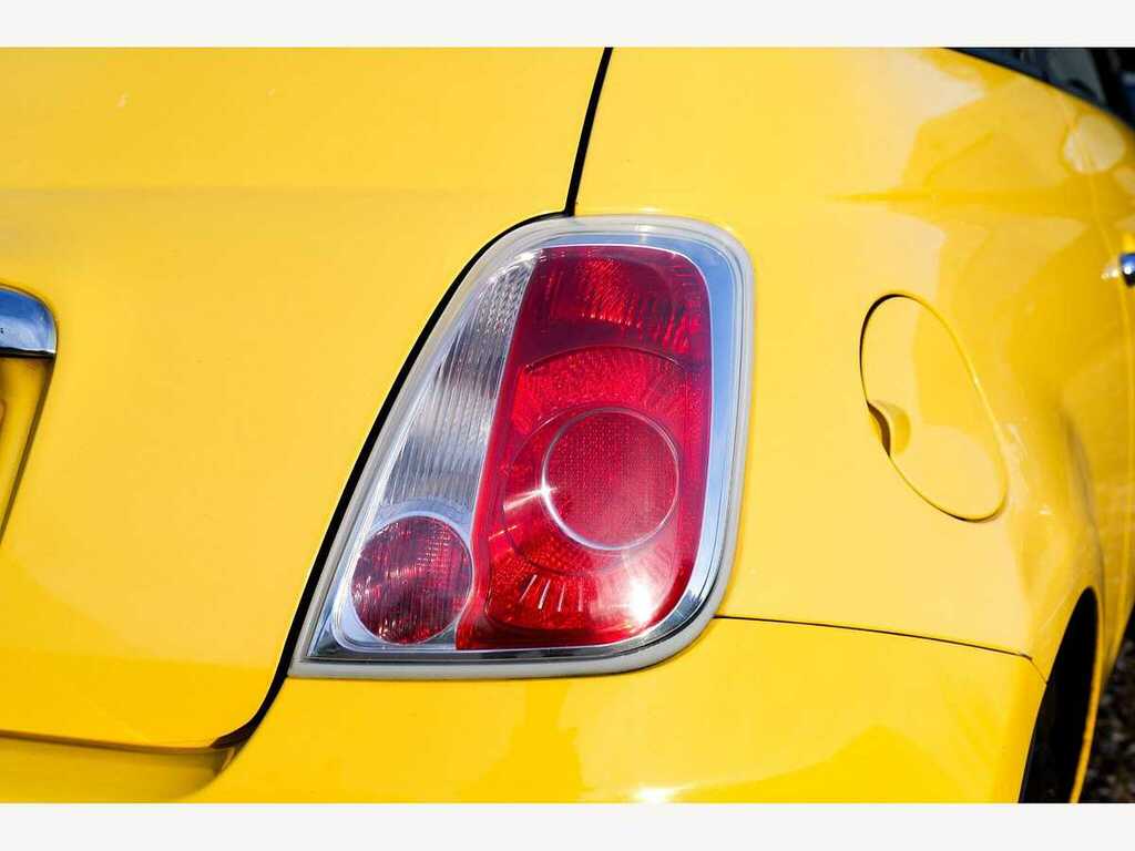 Fiat 500 Pop White #32