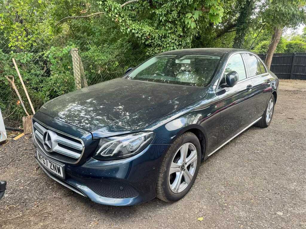 Mercedes-Benz E Class Se Green