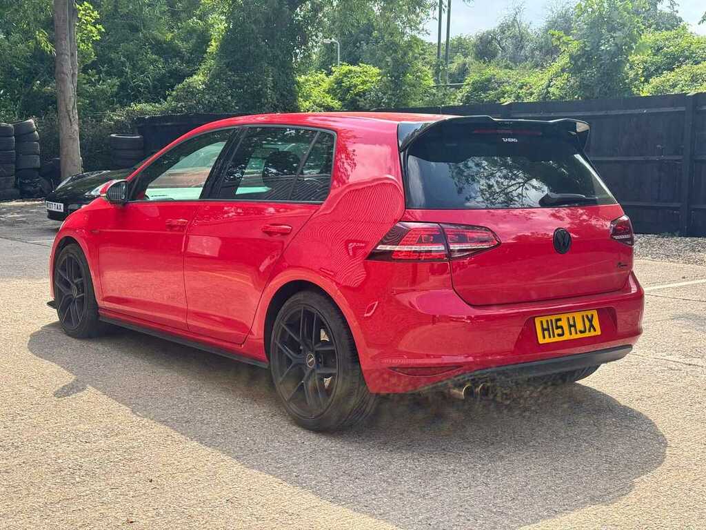 Volkswagen Golf Gtd Red #5