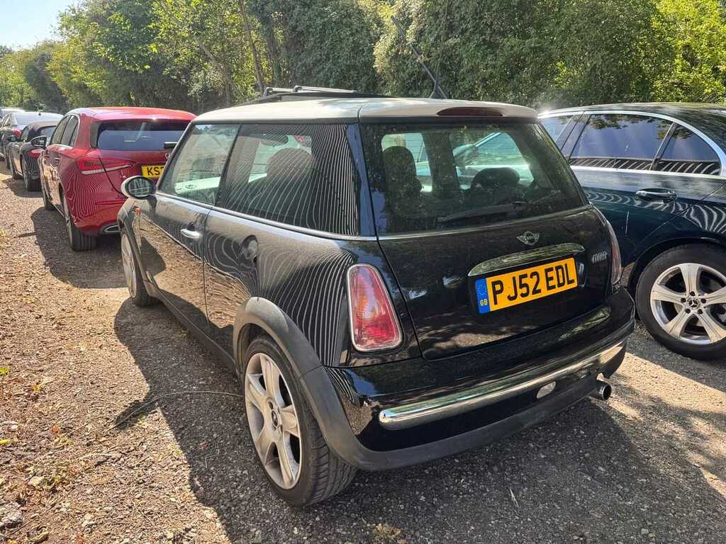 Mini Hatch 1.6 Cooper Hatchback Red #5