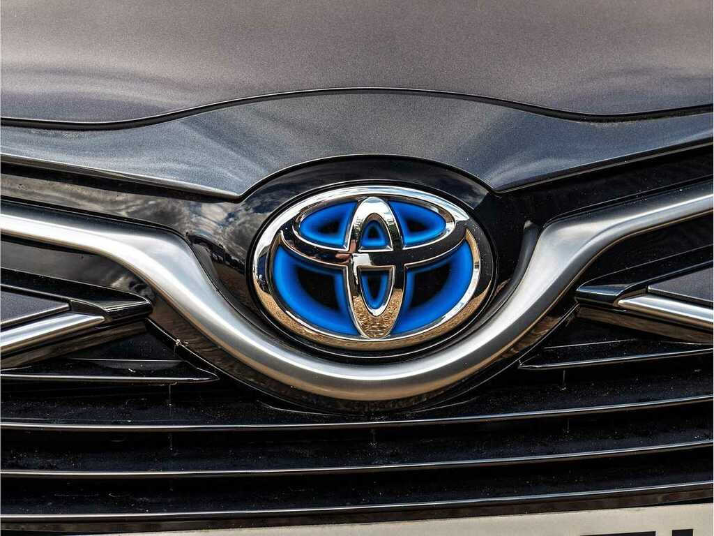 Toyota Yaris Hybrid Icon Cvt FM64XFY Grey #5