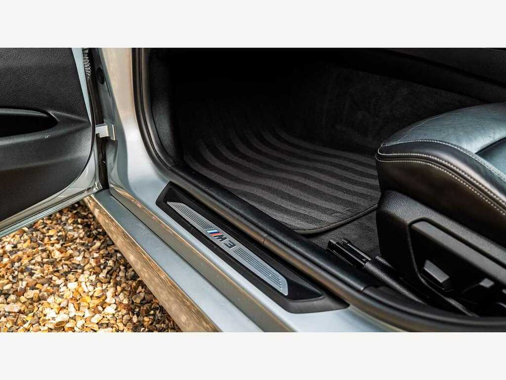 BMW M3 Saloon 3.0 M3 Saloon - Individual Paint - Nice Spe Black #39