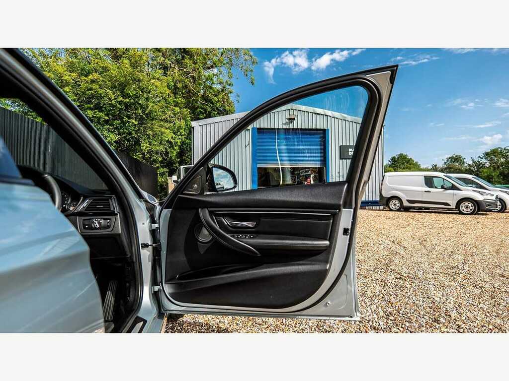 BMW M3 Saloon 3.0 M3 Saloon - Individual Paint - Nice Spe Black #32