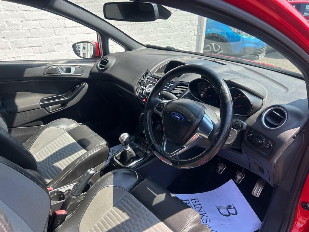 Ford Fiesta 1.6T Ecoboost St-2 Euro 5 Red #3