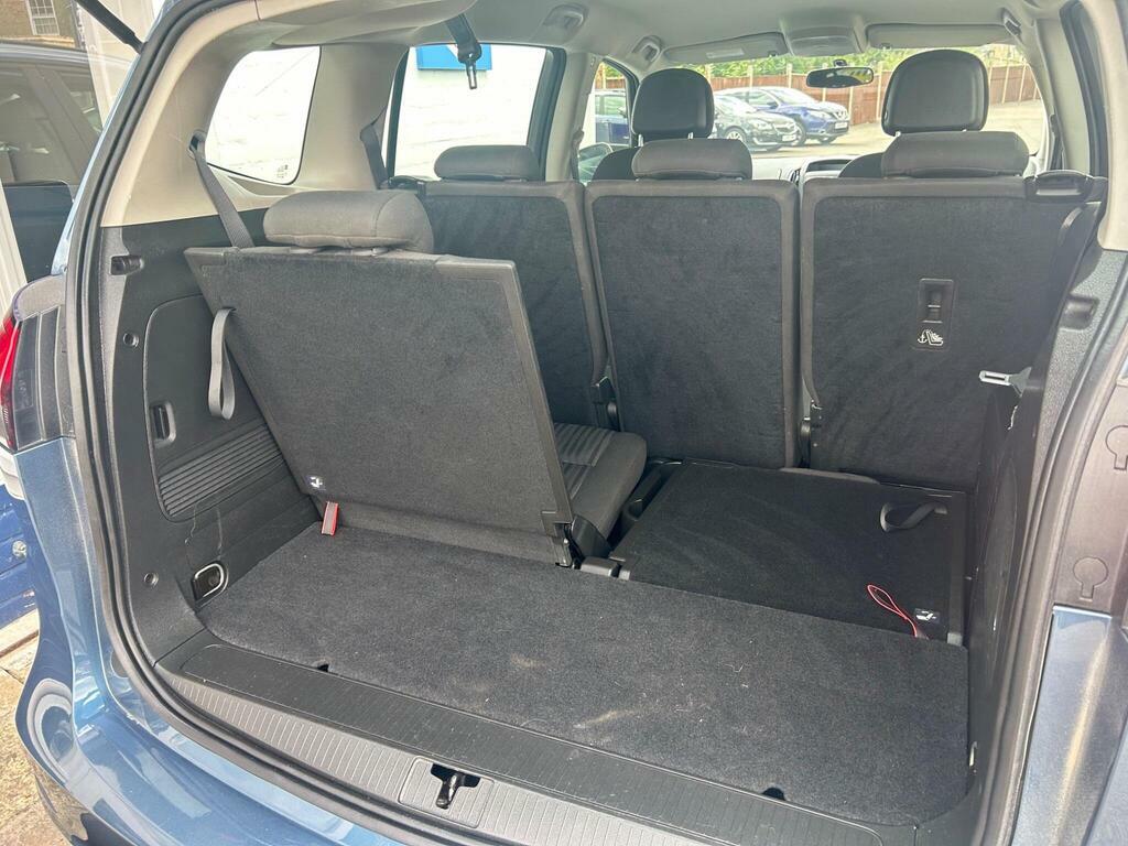 Vauxhall Zafira Tourer Tourer 2.0 Se Cdti 128 Bhp White #20
