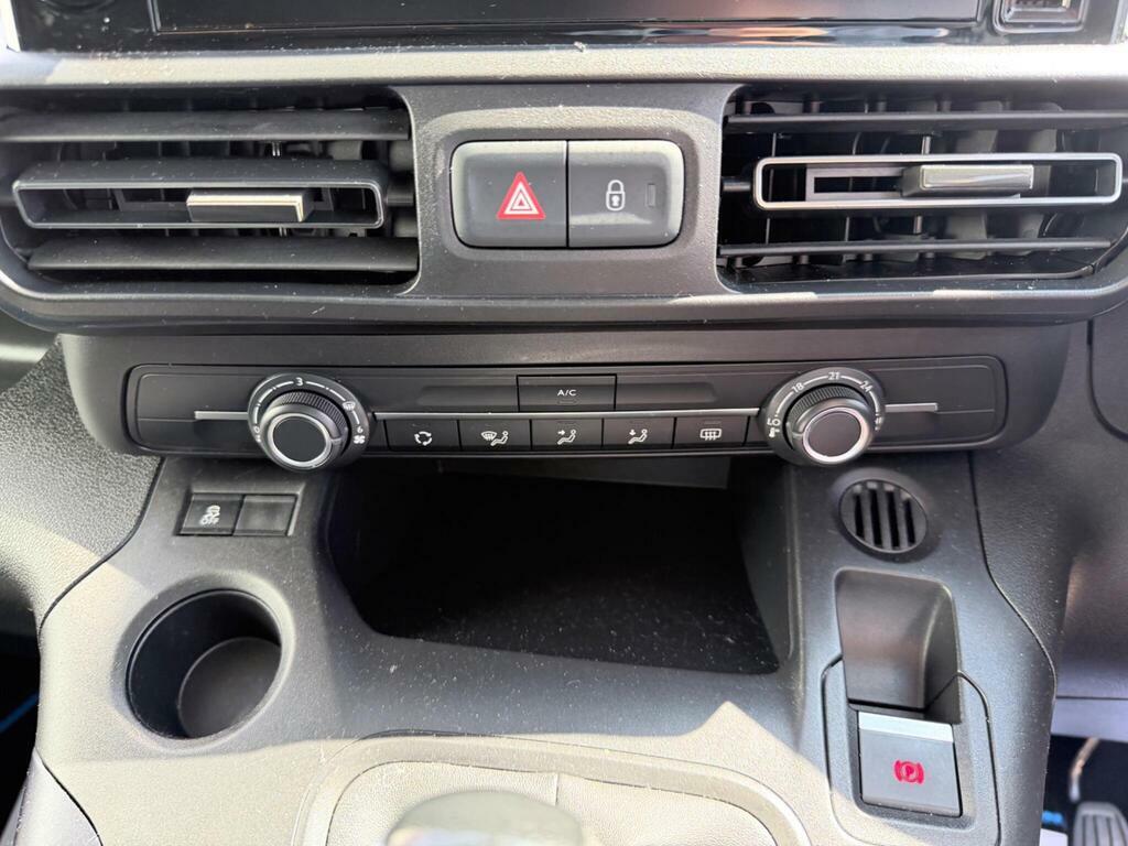 Peugeot Rifter 1.5 Bluehdi 100 Gt Line 7 Seats Grey #8