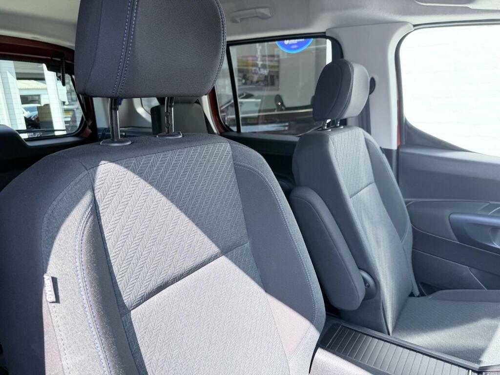 Peugeot Rifter 1.5 Bluehdi 100 Gt Line 7 Seats Grey #10