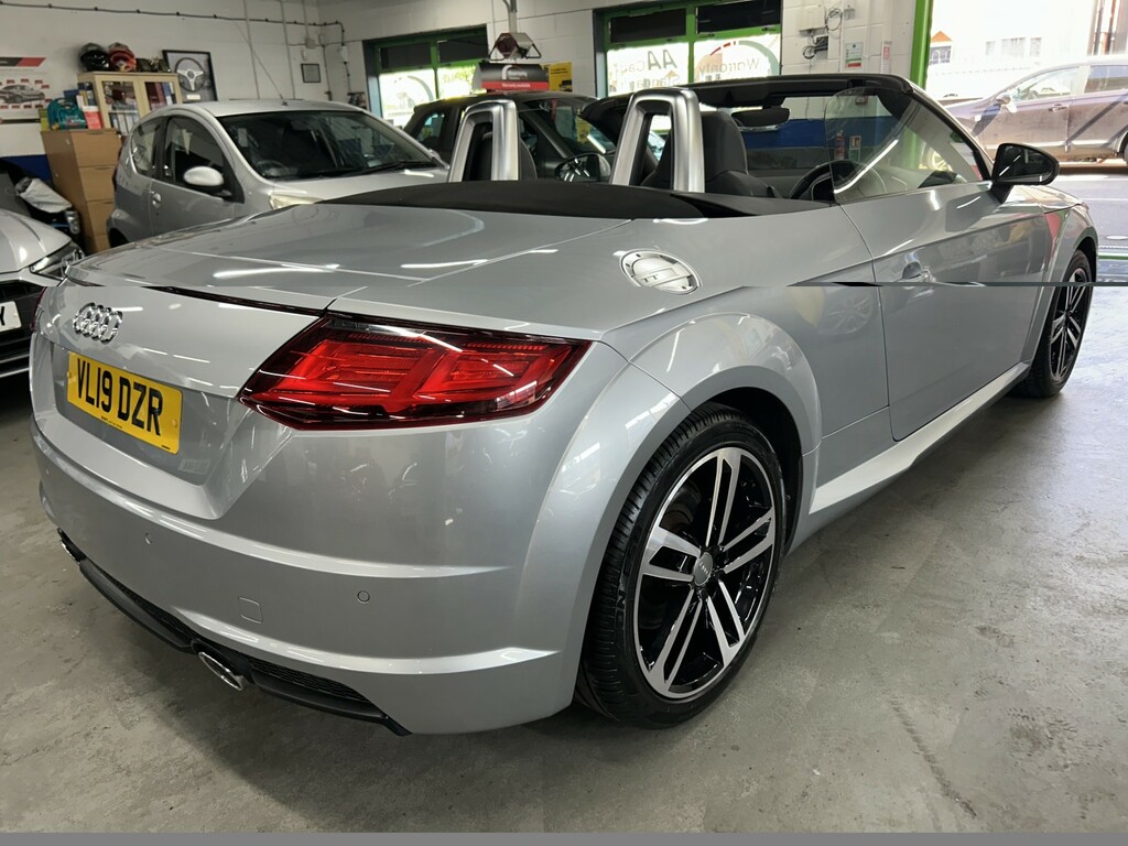 Audi TT 2.0 Tfsi 40 Sport Silver #2