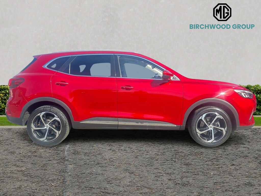MG HS Trophy Red #2