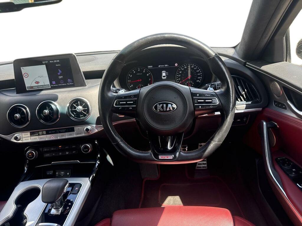 Kia Stinger 3.3 T-gdi V6 Gt S Gran Turismo White #11