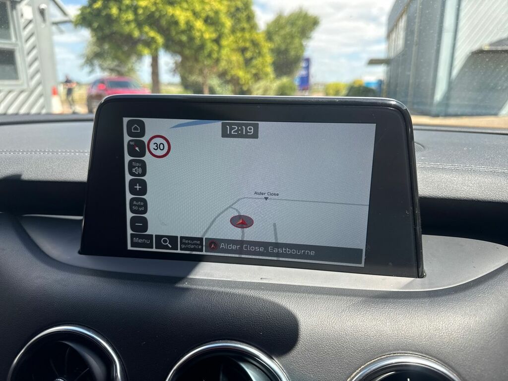 Kia Stinger 3.3 T-gdi V6 Gt S Gran Turismo White #18