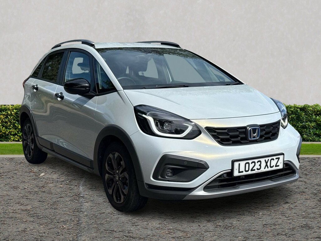 Honda Jazz 1.5 I-mmd Hybrid Crosstar Advance Ecvt White