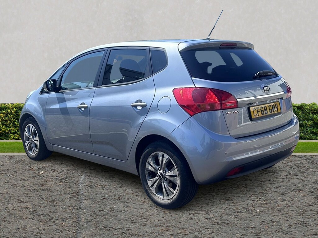 Kia Venga 1.6 3 6 Silver #5