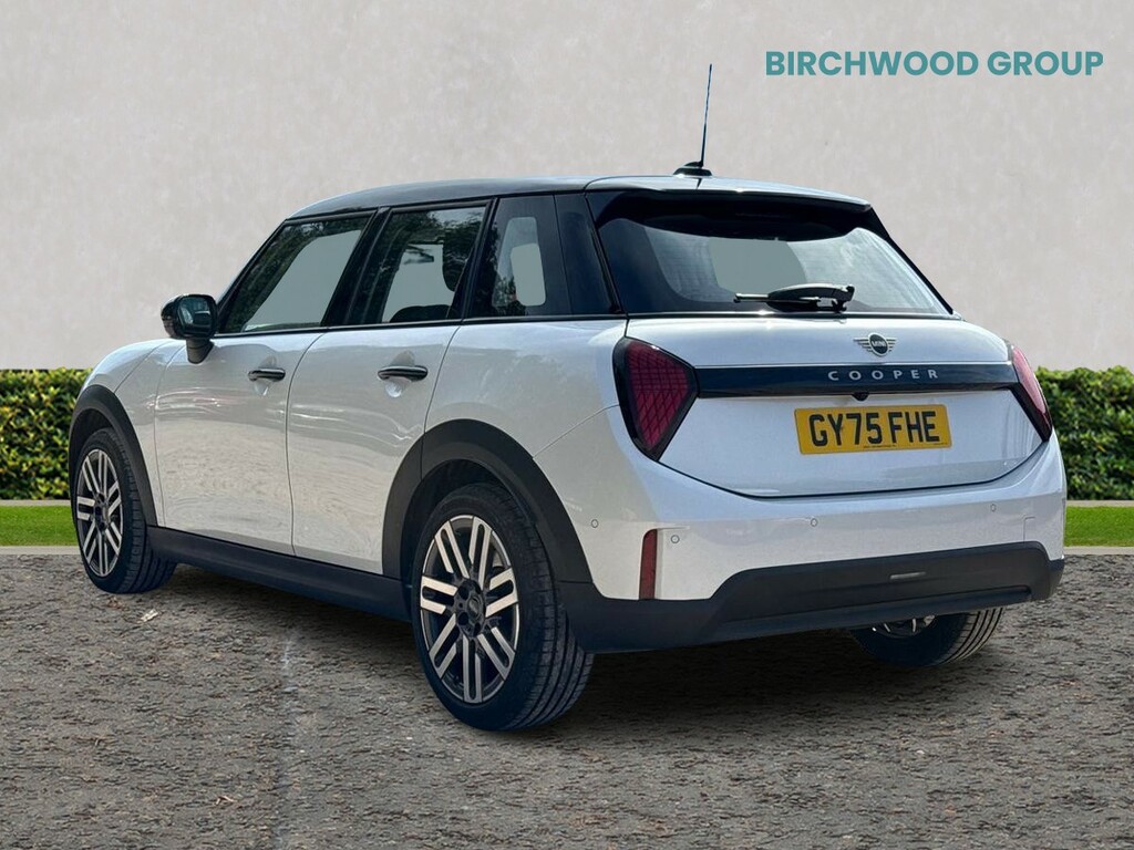 Mini Hatch 1.5 C Classic GY75FHE White #5