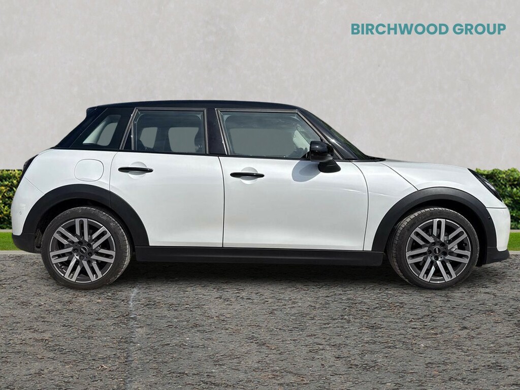Mini Hatch 1.5 C Classic GY75FHE White #2