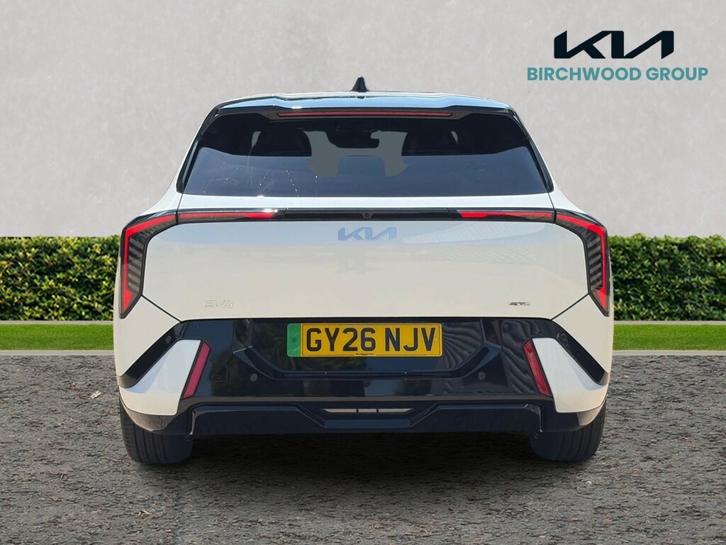 Kia EV4 150Kw Gt-line 81Kwh White #4