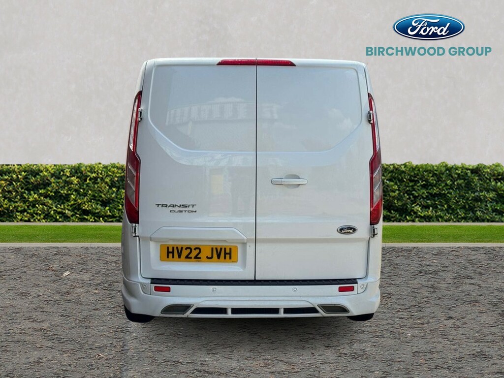 Ford Transit Custom 2.0 Ecoblue 130Ps Low Roof Dcab Limited Van HV22JVH White #4