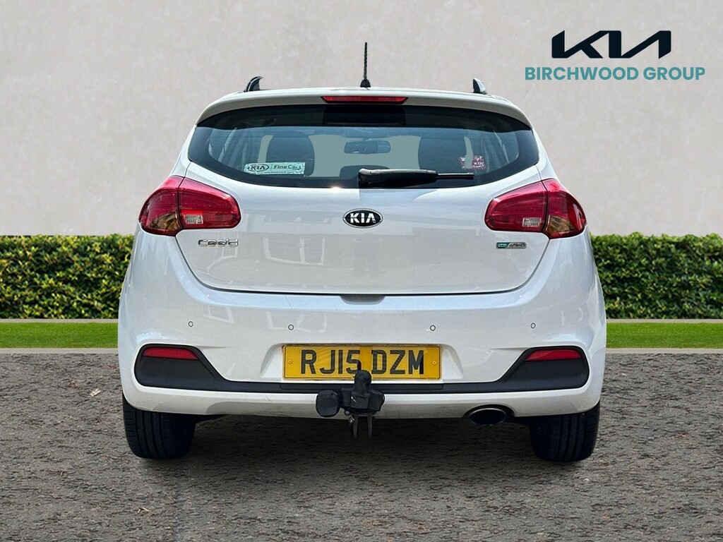 Kia Ceed 1.6 Gdi 2 Ecodynamics RJ15DZM White #4