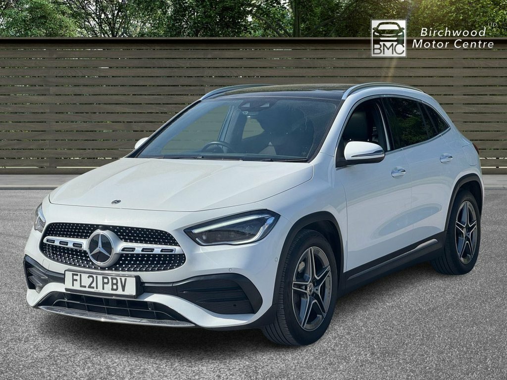 Mercedes-Benz GLA Class 1.3L Amg Line FL21PBV White #3